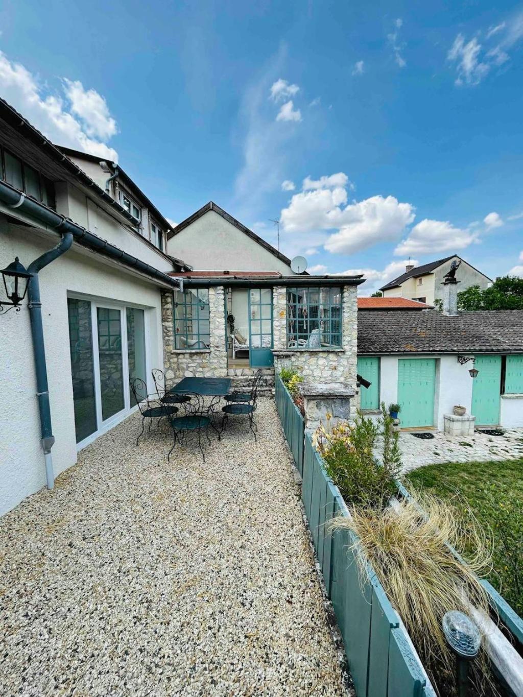 Magnifique Maison Dartiste La Maison Aerts แร็งส์ ภายนอก รูปภาพ